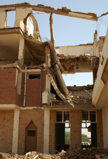 Bâtiment de l'usine pharmaceutique d'Al-Shifa détruite par des missile Tomahawk, Soudan