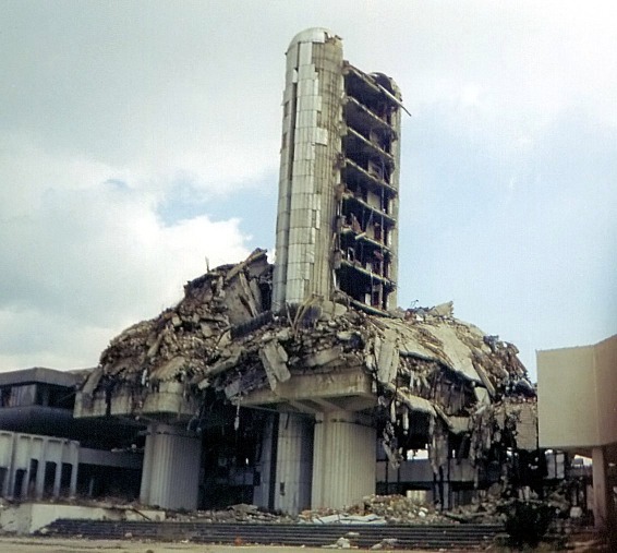 Tour Sarajevo détruite durant la guerre en ex-Yougoslavie