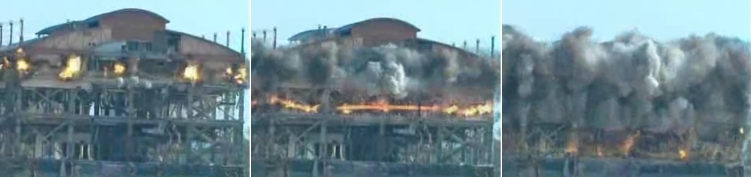 Flashs pendant l'effondrement dans une démolition contrôlée (Gulfport, États-Unis)