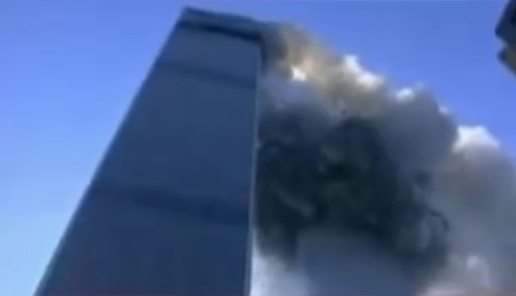 Vidéo montrant le bruit de l'effondrement de la Tour Sud du World Trade Center depuis la rue